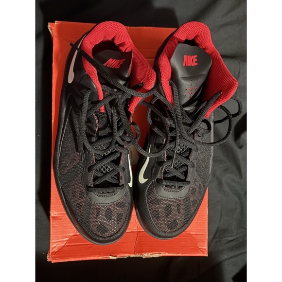 Nike Dual Fusion BB 8.5M - Picture 2 of 3